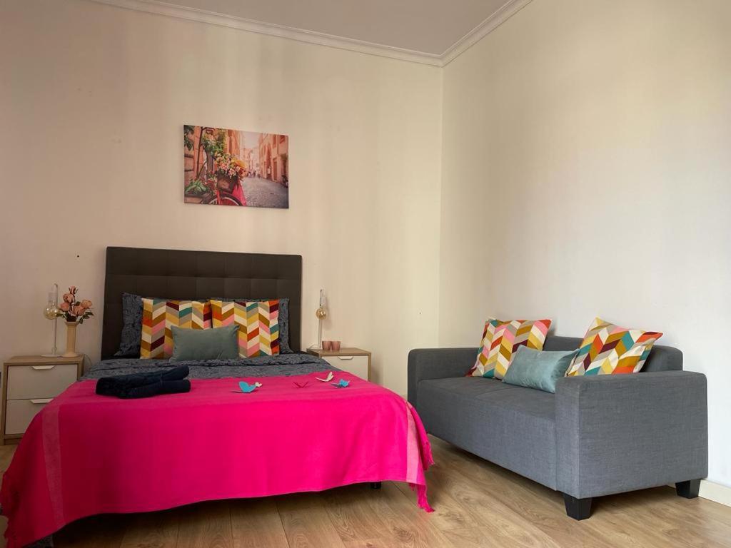 By La Rambla Rooms Barcelona Bagian luar foto