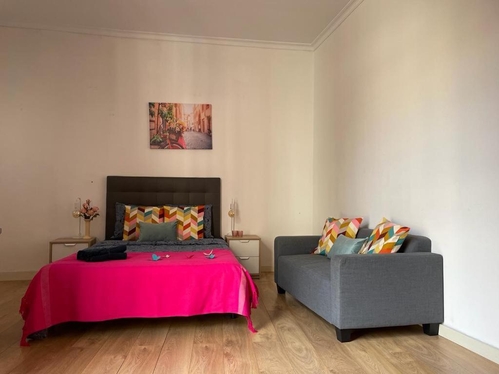 By La Rambla Rooms Barcelona Bagian luar foto