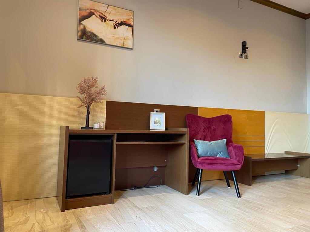 By La Rambla Rooms Barcelona Bagian luar foto