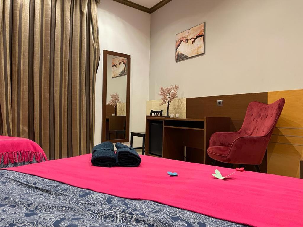 By La Rambla Rooms Barcelona Bagian luar foto