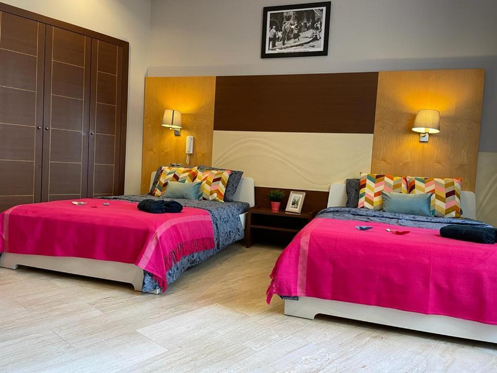 By La Rambla Rooms Barcelona Bagian luar foto