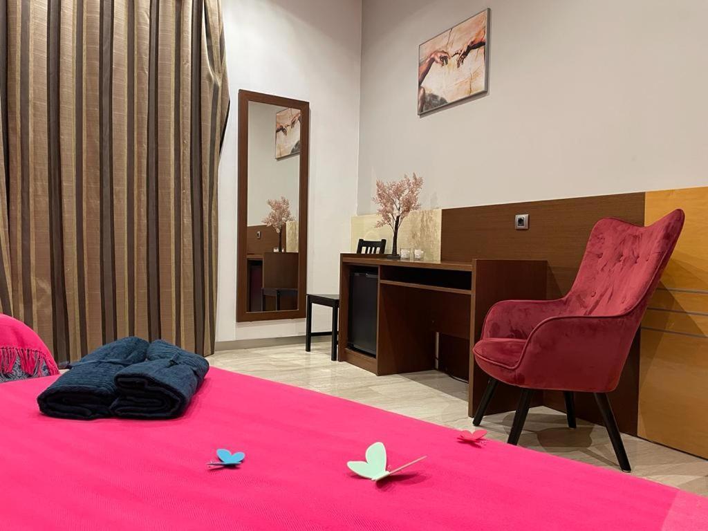 By La Rambla Rooms Barcelona Bagian luar foto