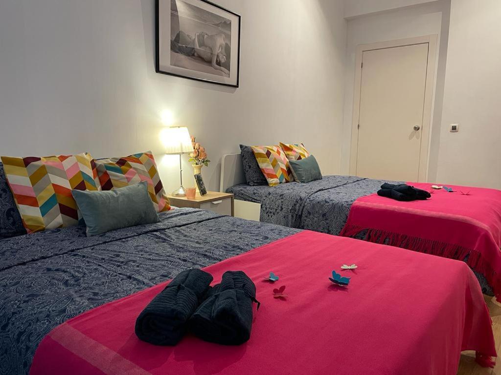 By La Rambla Rooms Barcelona Bagian luar foto