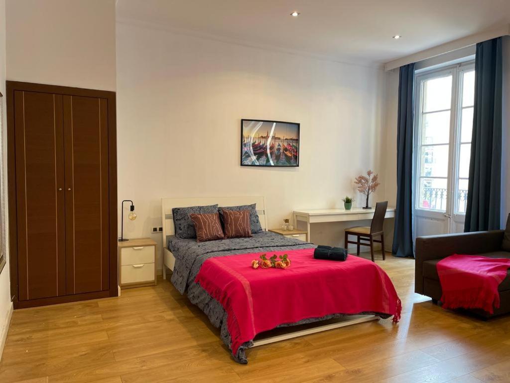 By La Rambla Rooms Barcelona Bagian luar foto