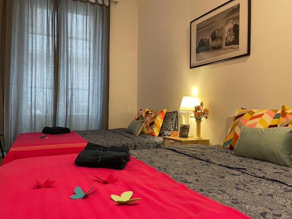 By La Rambla Rooms Barcelona Bagian luar foto