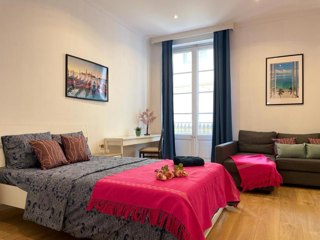 By La Rambla Rooms Barcelona Bagian luar foto