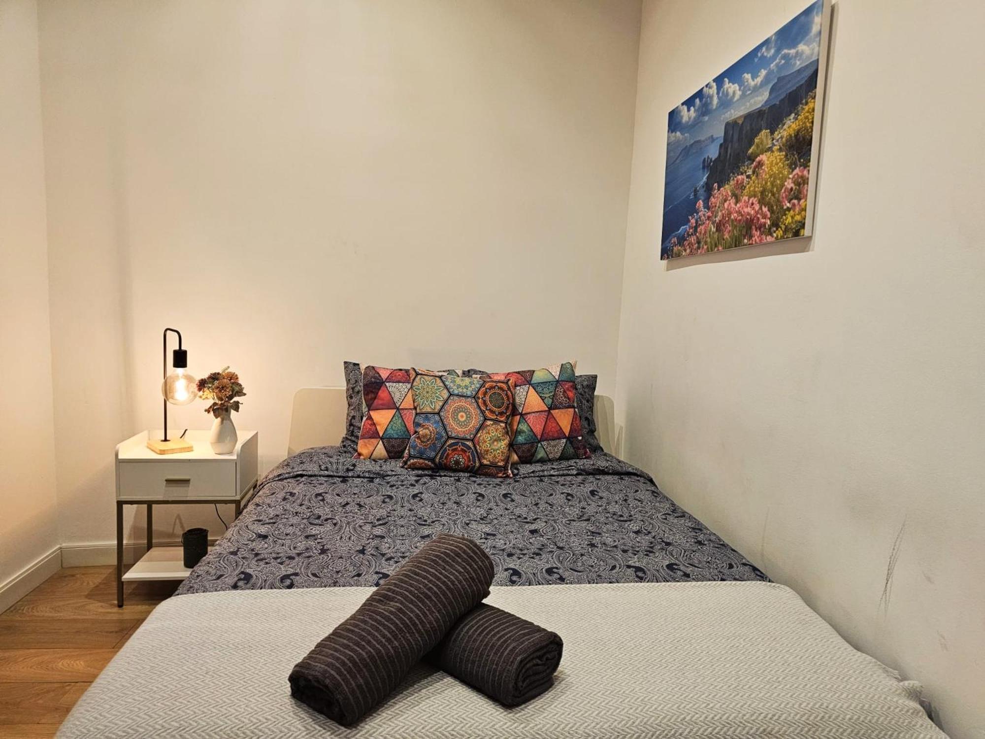 By La Rambla Rooms Barcelona Bagian luar foto